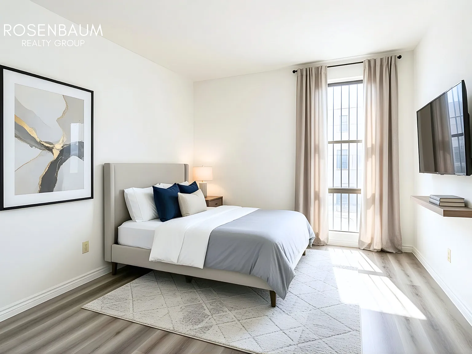 Miramonte Apartments- — Photo 4