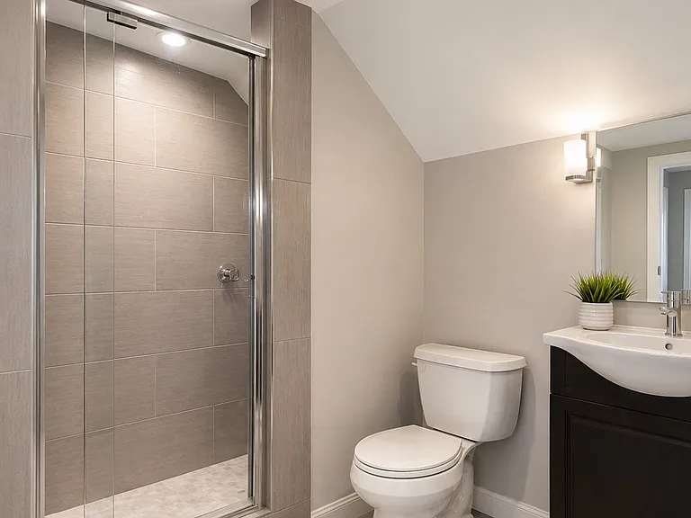 62 Freeman St #2 — Photo 10