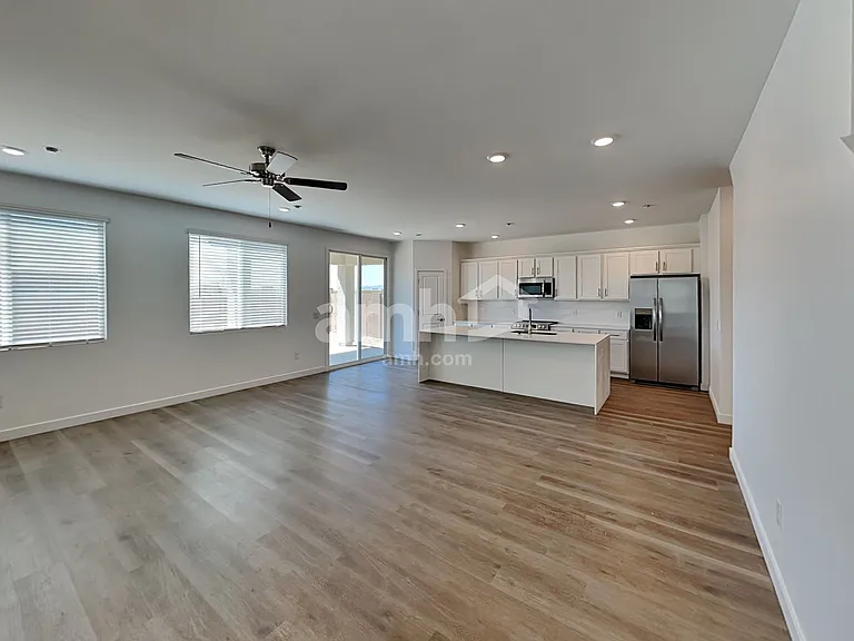 9672 N Rancho Lozano — Photo 5