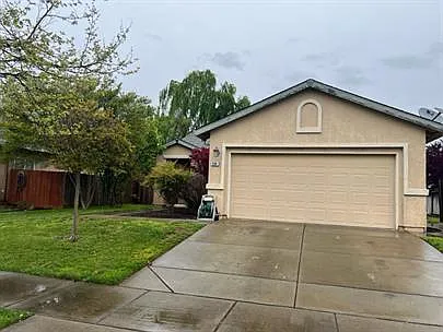 3 bed, 1140 sqft, $2,195 — Photo 1