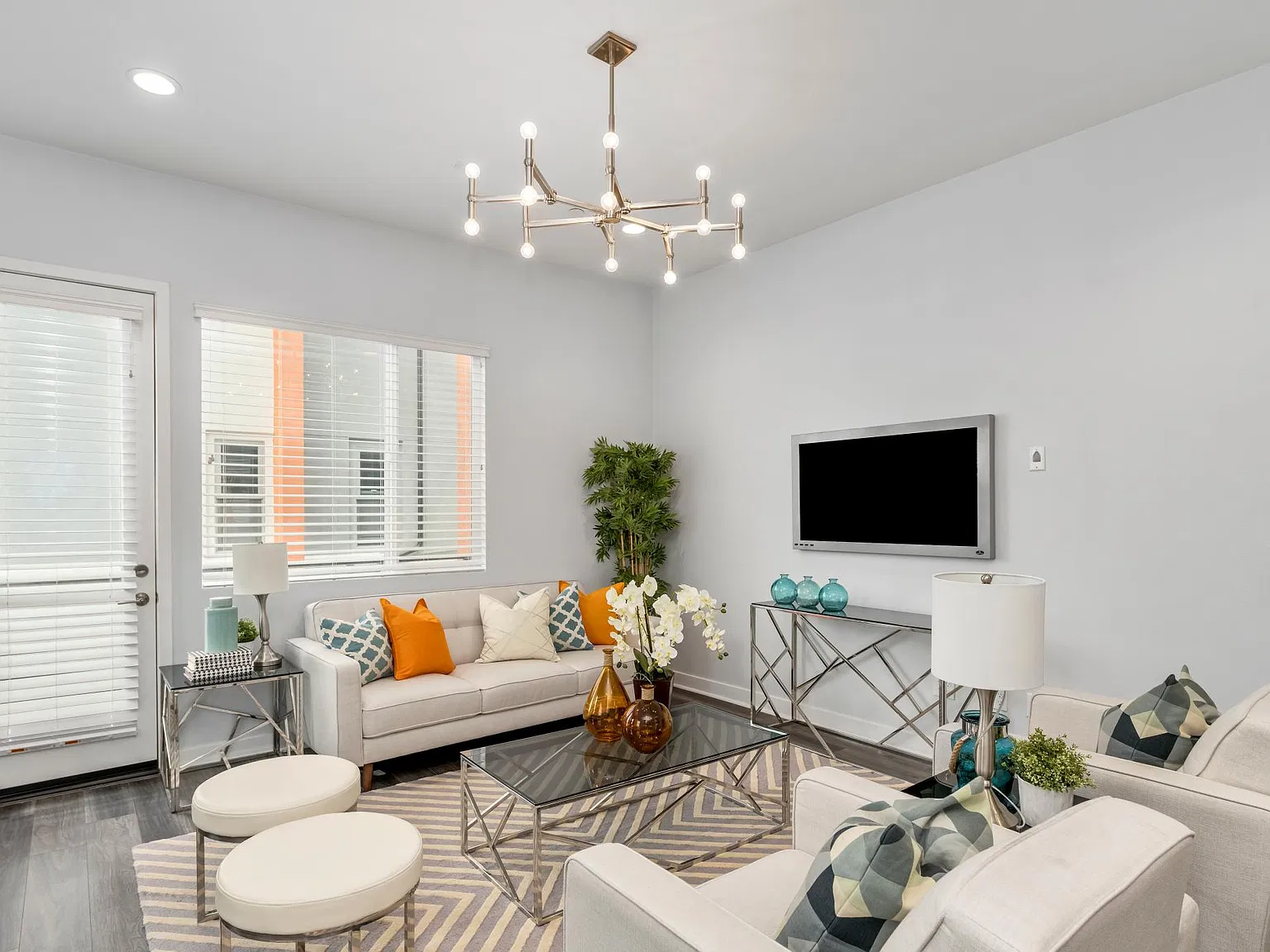 2 bed, 1558 sqft, $4,250 — Photo 4