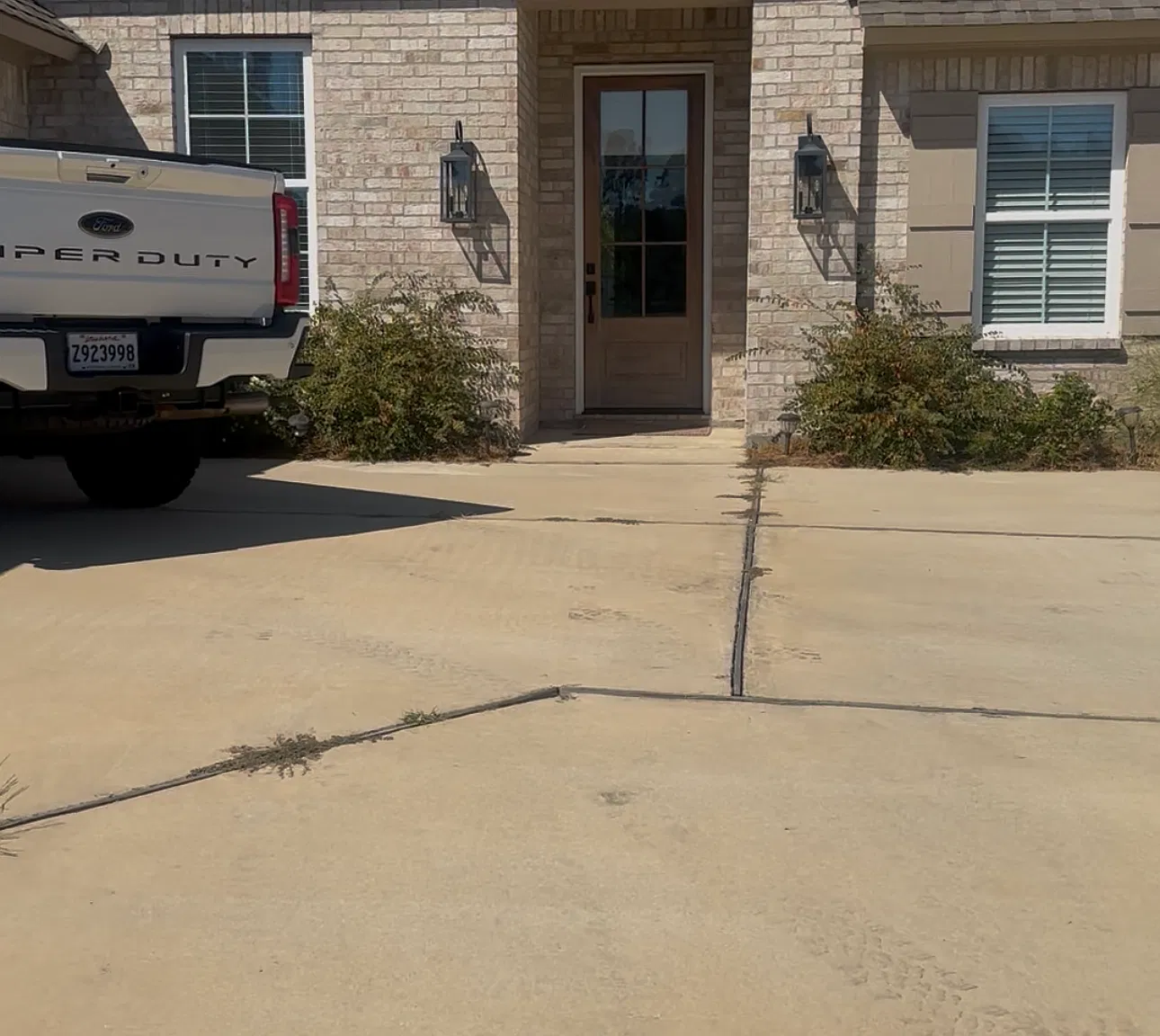 3 bed, 1806 sqft, $2,600 — Photo 2
