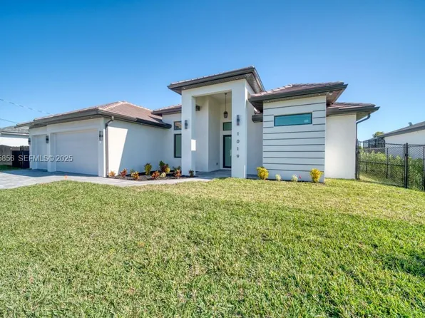 1019 SW 8th Ct, Cape Coral, FL 33991