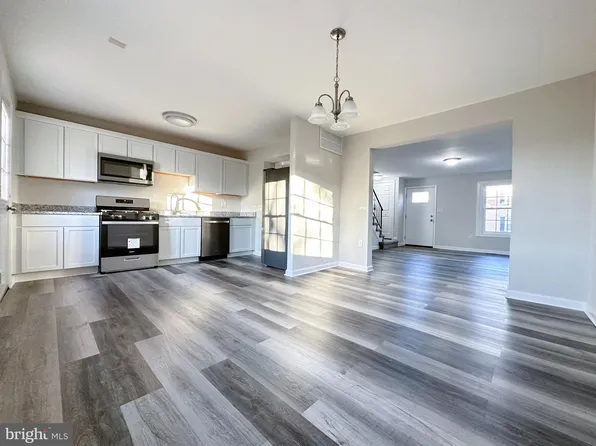 12936 Claxton Dr Unit 6-I, Laurel, MD 20708