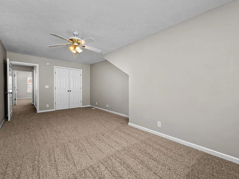113 Lancaster Gate Pl — Photo 27