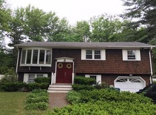 25 Putney Cir, Billerica, MA 01821