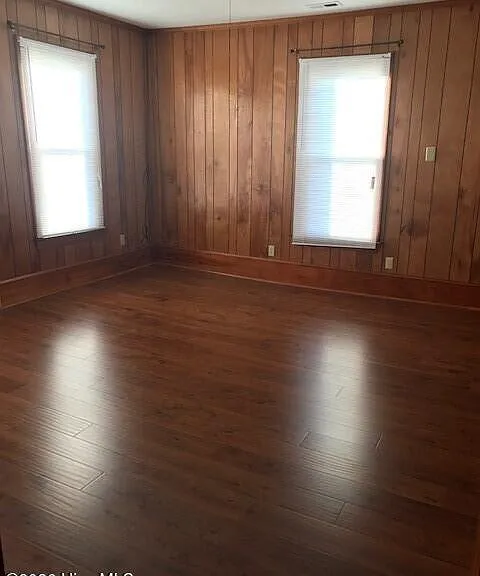 219 N Church St #B — Photo 2