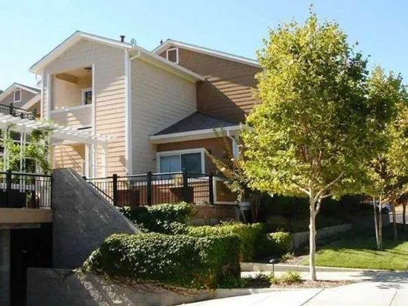 1186 Walker Ave, Walnut Creek, CA 94596