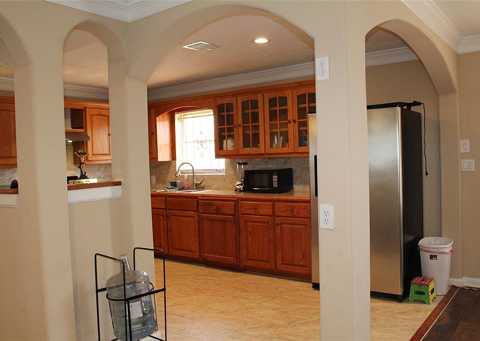 1st image of 2711 Dragonwick Dr