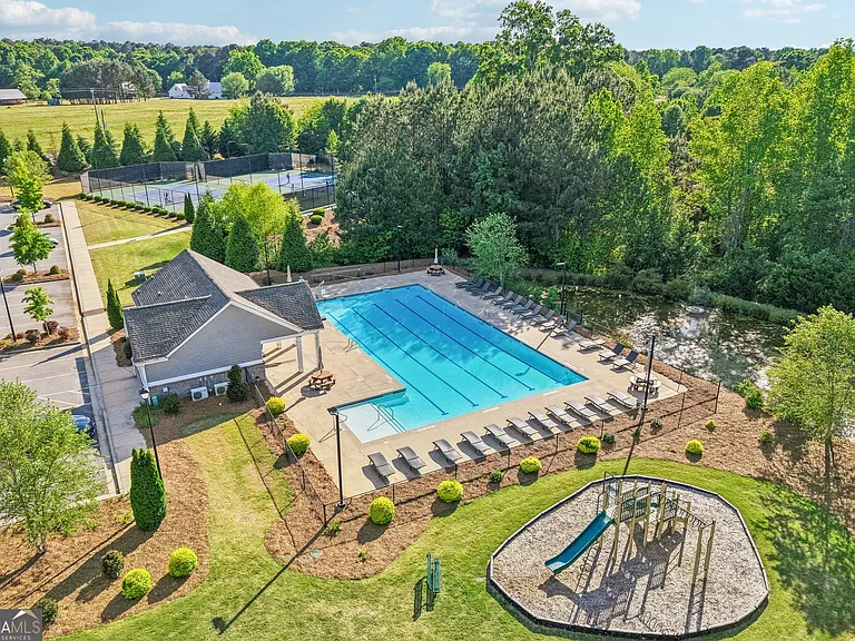 1354 Horseshoe Bend Ln — Photo 7