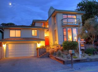 1017 Jewell Ave, Pacific Grove, CA 93950