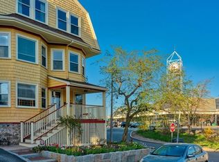 11 Asticou Rd #11, Jamaica Plain, MA 02130