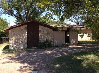 6117 Hartman Rd, Forest Hill, TX 76119