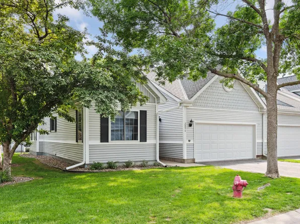 2096 Mainstreet, Hopkins, MN 55343