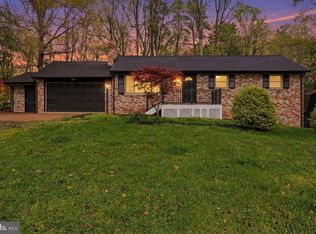 96 Sandy Ridge Rd, Fredericksburg, VA 22405