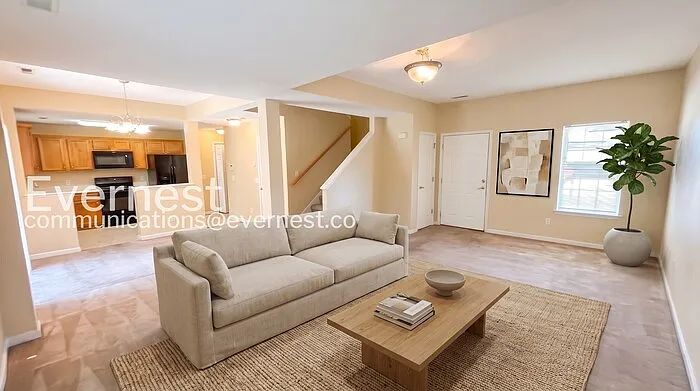 3 bed, 2.5 bath, 1770 sqft, $1,895 — Photo 3