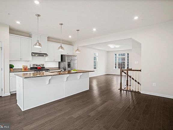 5th image of 2829 Fredericksburg Rd