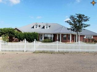 705 Curry Road L, Clovis, NM 88101