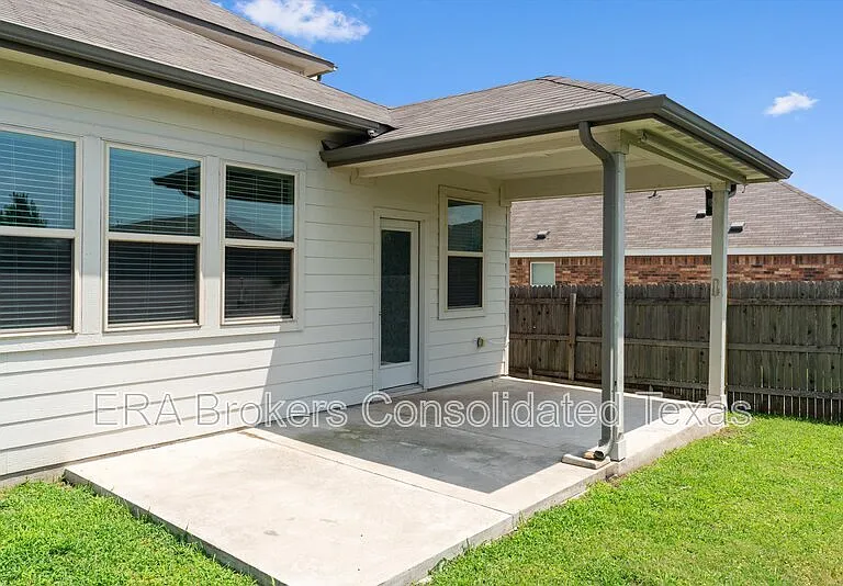 17300 Antioch Ave — Photo 37