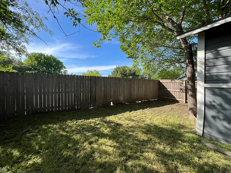 large and spacious backyard