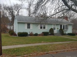 147 White Dr, Hamden, CT 06514