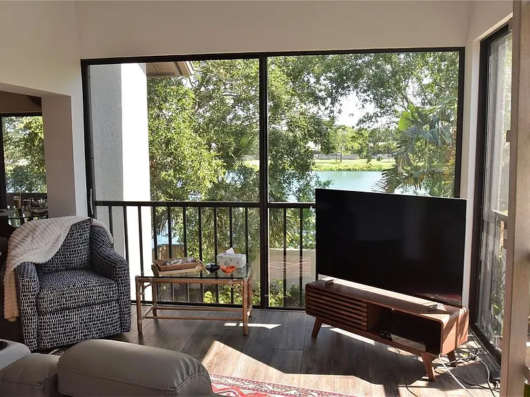 1631 Starling Dr #204 — Photo 12