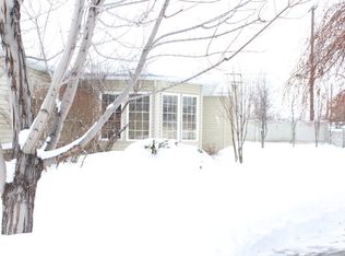 860 Summerset Ct, Idaho Falls, ID 83404