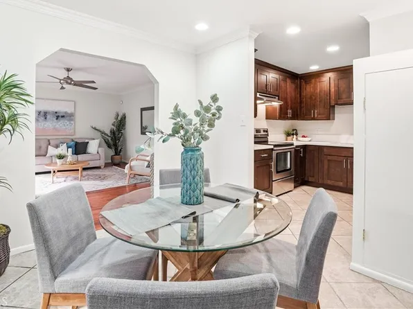 545 Chestnut Ave APT 207, Long Beach, CA 90802