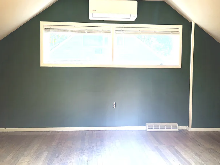 816 Crothers Ln — Photo 13