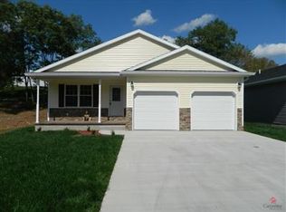 107 Quail Ridge Dr, Bedford, IN 47421