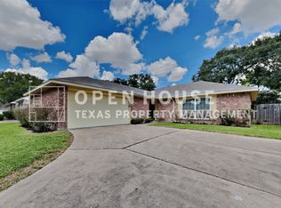 16358 Maplemont Dr, Houston, TX 77095