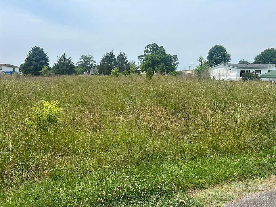 2nd image of 128 Gatewood Dr