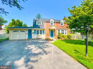 724 Argyle Rd, Glenside, PA 19038