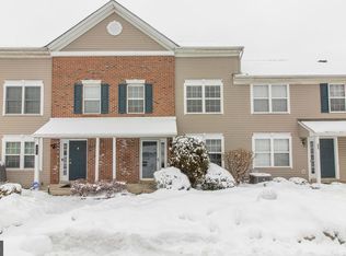 807 Purple Martin Ct #207, Warrington, PA 18976