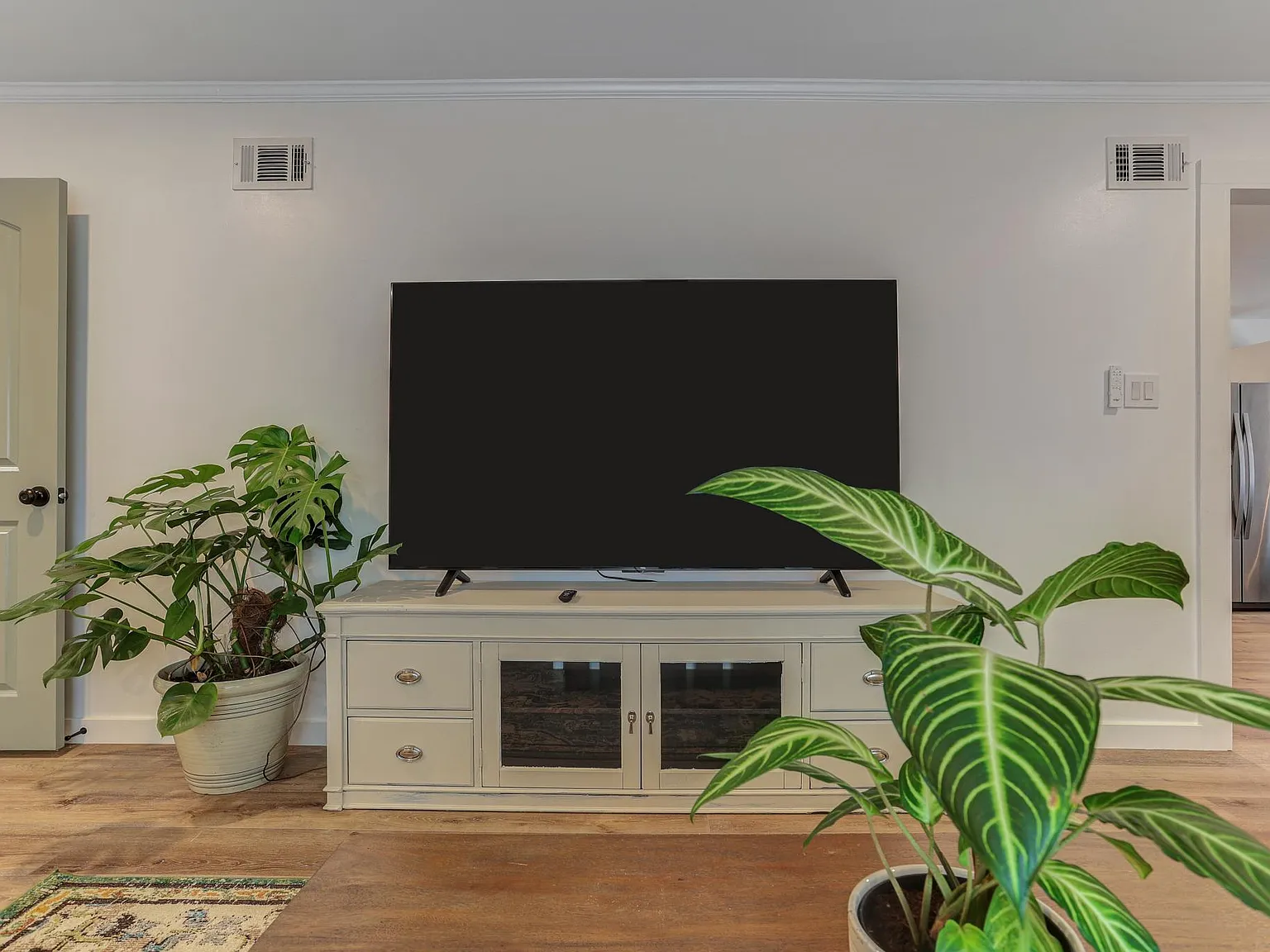 14 Summit Dr — Photo 2