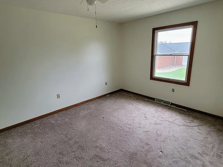 1171 Mindy Ln #C — Photo 6