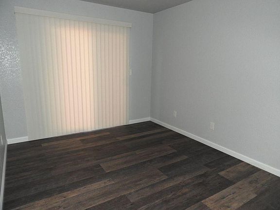 5th image of 745 E St APT 2