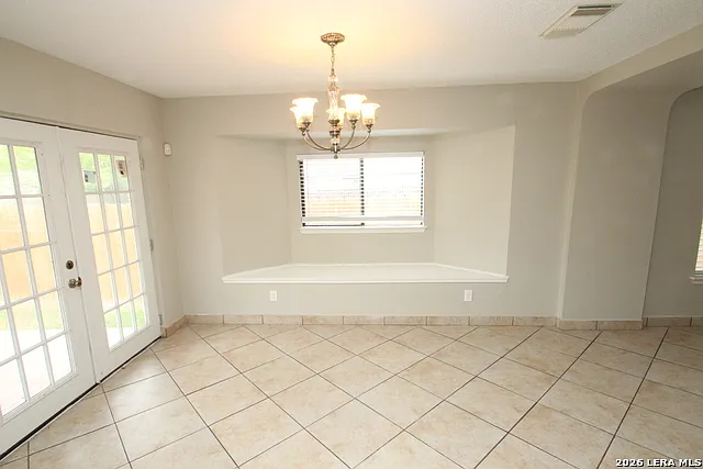 7807 Pecan Hts — Photo 12