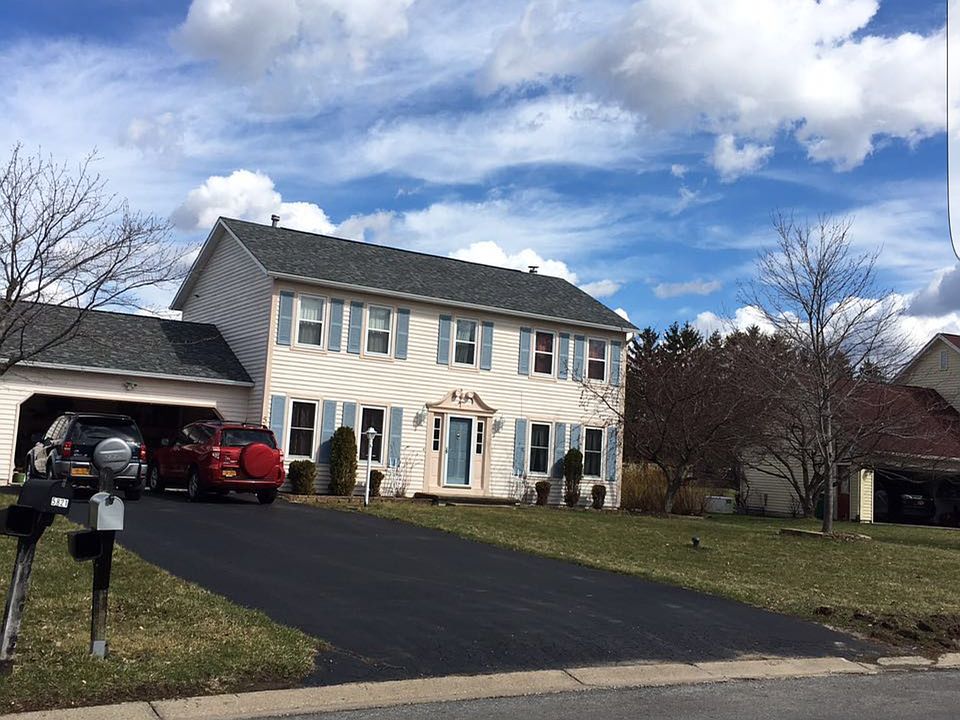 1st image of 5821 Independence Dr