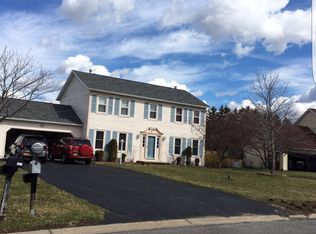 5821 Independence Dr, Jamesville, NY 13078