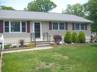 313 Nottingham Dr, Brick, NJ 08724
