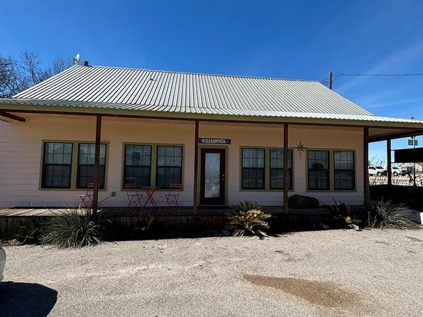 3780 Fm 972, Walburg, TX 78673