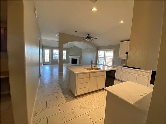 4th image of 82 White Magnolia Cir