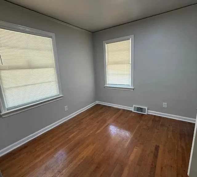 2439 Plantation Dr — Photo 10