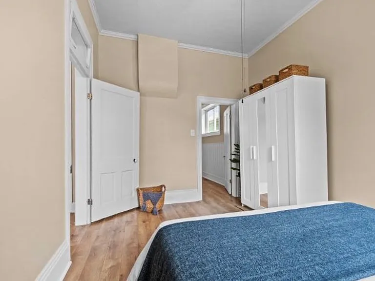 215 W Reed Ave — Photo 3