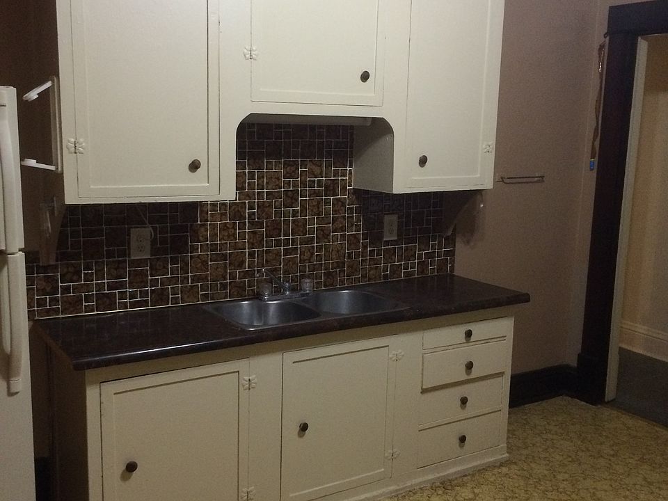2nd image of 1108 S 12th St #C