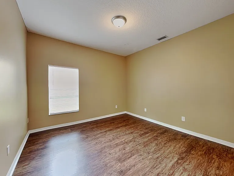 1338 Edison Tree Rd — Photo 11