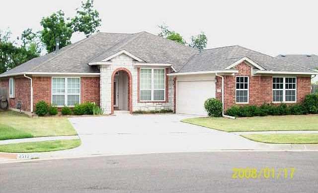 1st image of 2508 E Arbor Dr