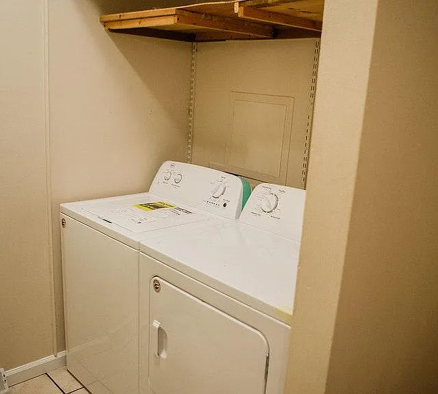 720 S Parkway Dr — Photo 11