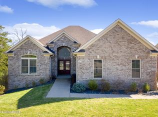17008 Shakes Creek Dr, Fisherville, KY 40023